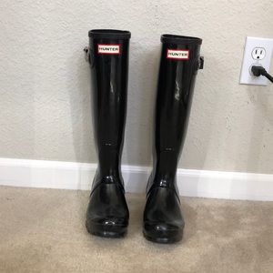 Used once hunter rain boots!